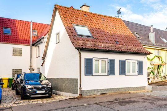 Süßes kleines Haus in Stuttgart incl. Reinigung und